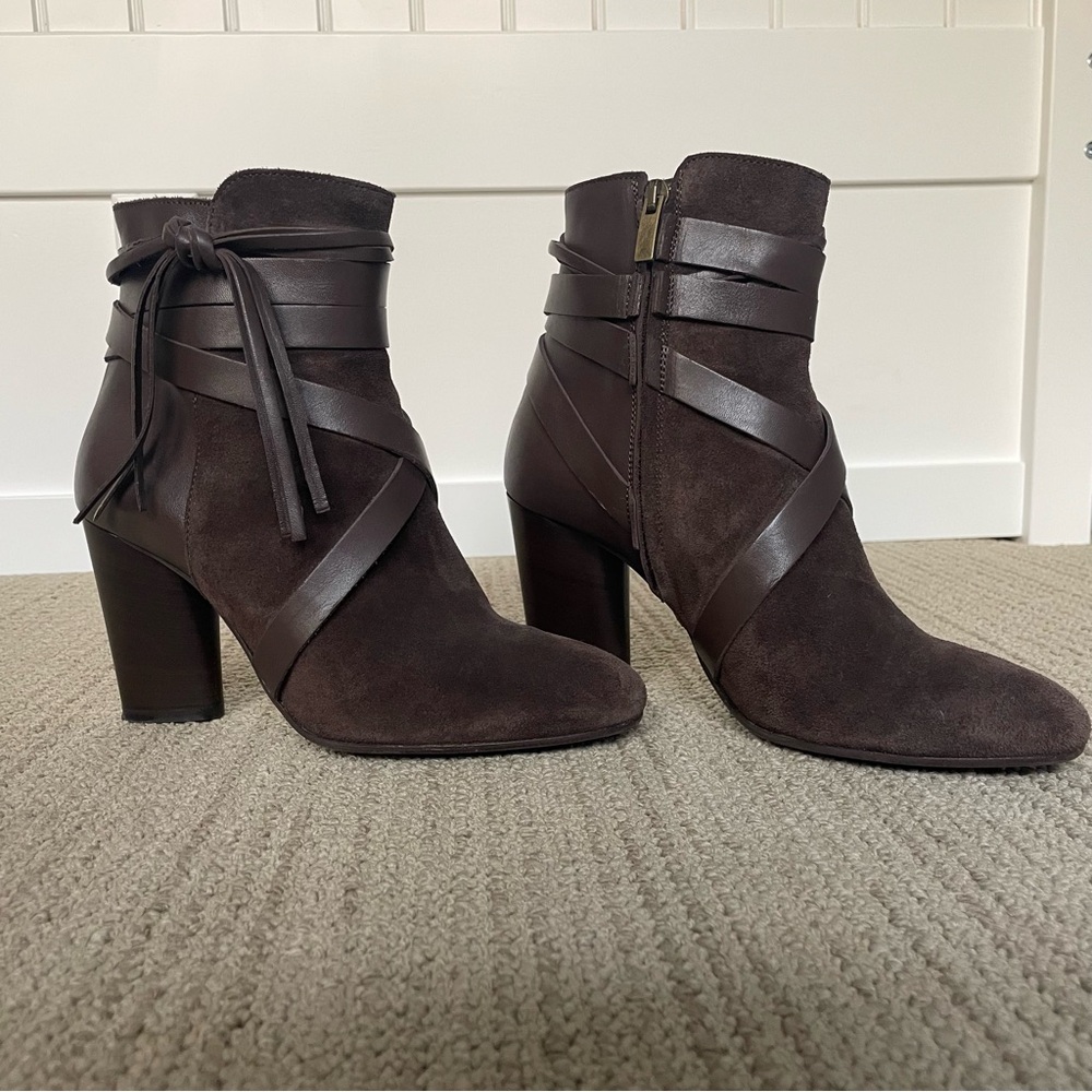 Sundance Dark Brown Suede Leather Ankle Booties, US 8.5/9